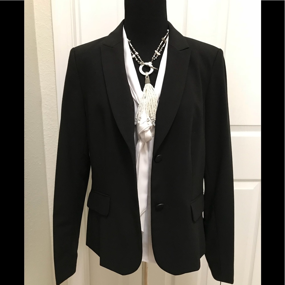 Calvin Klein Black Suit Sz 10 Classic Fit